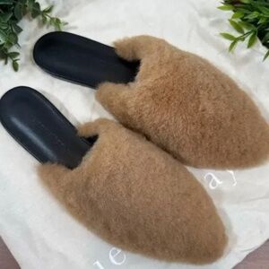 Jenni Kayne Shearling Mules Size 39 US 9, new without box
